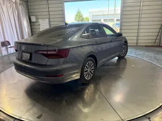 Volkswagen Jetta 2019 SEL 4dr Sedan