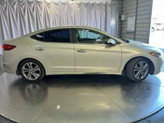 Hyundai ELANTRA 2017 Limited 4dr Sedan