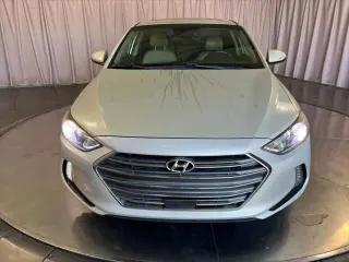 Hyundai ELANTRA 2017 Limited 4dr Sedan