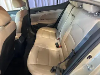 Hyundai ELANTRA 2017 Limited 4dr Sedan