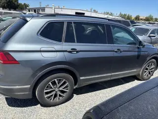 Volkswagen Tiguan 2018 2.0T SE 4dr SUV