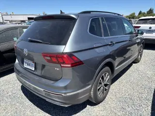 Volkswagen Tiguan 2018 2.0T SE 4dr SUV