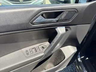 Volkswagen Tiguan 2018 2.0T SE 4dr SUV