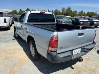 Toyota Tacoma 2005 2dr Standard Cab RWD SB