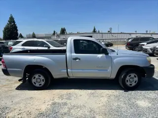Toyota Tacoma 2005 2dr Standard Cab RWD SB
