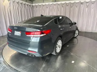 Kia Optima 2016 LX 4dr Sedan