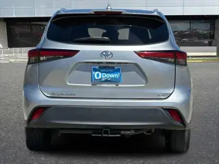 Toyota Highlander 2023 XLE 4dr SUV