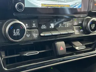 Toyota Highlander 2023 XLE 4dr SUV