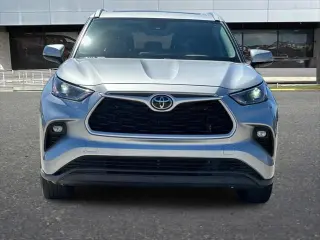 Toyota Highlander 2023 XLE 4dr SUV