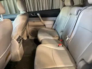 Toyota Highlander 2011 SE 4dr SUV
