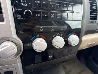 Toyota Tundra 2007 SR5 4dr Double Cab 4WD SB (5.7L V8)