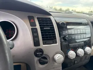 Toyota Tundra 2007 SR5 4dr Double Cab 4WD SB (5.7L V8)