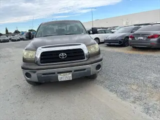 Toyota Tundra 2007 SR5 4dr Double Cab 4WD SB (5.7L V8)