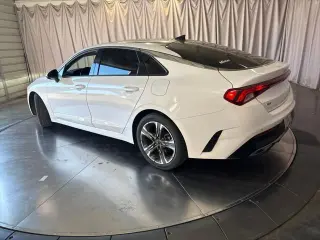 Kia K5 2022 EX 4dr Sedan