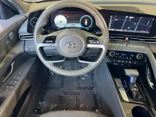Hyundai ELANTRA 2023 SEL 4dr Sedan