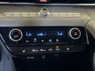 Hyundai ELANTRA 2023 SEL 4dr Sedan