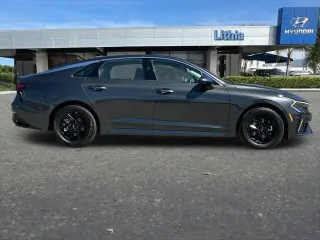 Kia K5 2026 LXS 4dr Sedan
