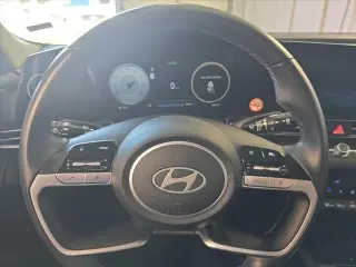 Hyundai ELANTRA 2025 Limited 4dr Sedan