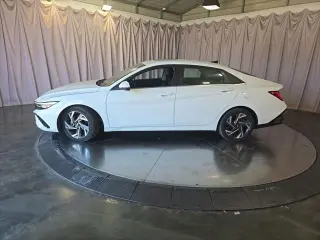 Hyundai ELANTRA 2025 Limited 4dr Sedan