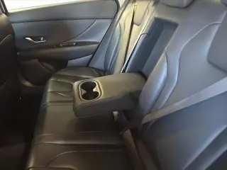 Hyundai ELANTRA 2025 Limited 4dr Sedan