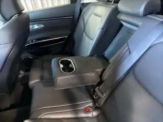 Genesis GV70 2025 AWD 2.5T Standard 4dr SUV