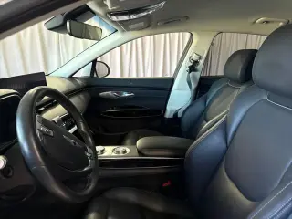 Genesis GV70 2025 AWD 2.5T Standard 4dr SUV