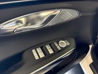 Genesis GV70 2025 AWD 2.5T Standard 4dr SUV