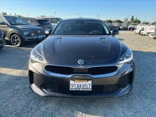 Kia Stinger 2019 Premium 4dr Sedan