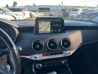 Kia Stinger 2019 Premium 4dr Sedan