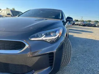 Kia Stinger 2019 Premium 4dr Sedan