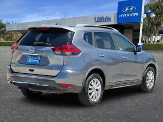 Nissan Rogue 2017 SV 4dr Crossover