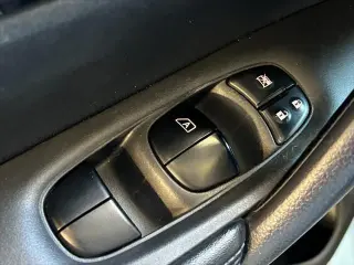 Nissan Rogue 2017 SV 4dr Crossover