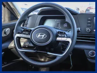 Hyundai ELANTRA 2025 SE 4dr Sedan