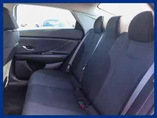 Hyundai ELANTRA 2025 SE 4dr Sedan