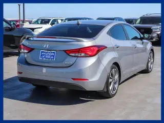 Hyundai ELANTRA 2015 Limited 4dr Sedan