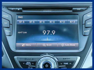 Hyundai ELANTRA 2015 Limited 4dr Sedan