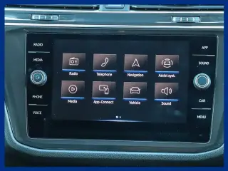 Volkswagen Tiguan 2022 SE 4dr SUV