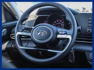 Hyundai ELANTRA 2023 SE 4dr Sedan