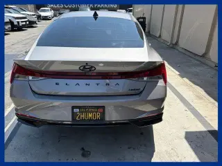 Hyundai ELANTRA 2023 Limited 4dr Sedan SULEV