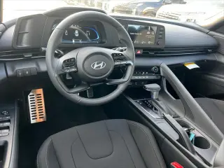 Hyundai ELANTRA 2025 SEL Sport 4dr Sedan