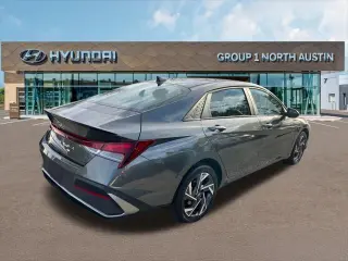 Hyundai ELANTRA 2025 SEL Sport 4dr Sedan