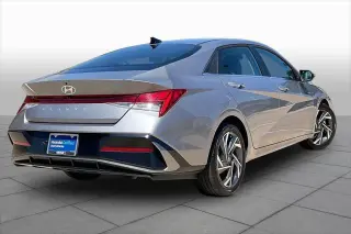 Hyundai ELANTRA 2025 Limited 4dr Sedan