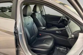 Hyundai ELANTRA 2025 Limited 4dr Sedan