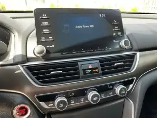 Accord LX -- 2019 -- HONDA