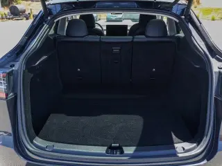 Tesla Model Y 2024 Long Range 4dr Crossover
