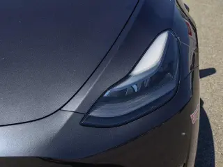 Tesla Model Y 2024 Long Range 4dr Crossover