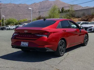 Hyundai ELANTRA 2023 SEL 4dr Sedan