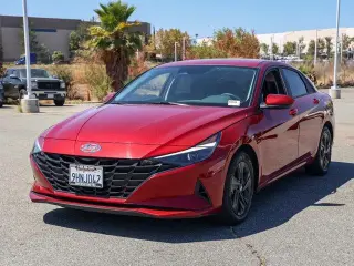Hyundai ELANTRA 2023 SEL 4dr Sedan