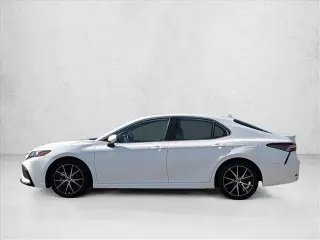 Toyota Camry 2024 SE 4dr Sedan