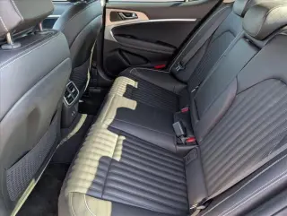 Genesis G70 2026 AWD 2.5T Prestige 4dr Sedan